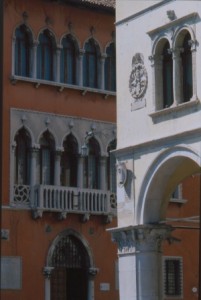 Municipio e Palazzo dei Rettori foto 3019